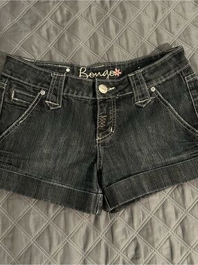 BONGO Black Cuffed Denim Jean Shorts with Contrast Stitching
